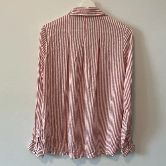 Universal Thread Pinstripe Button Up Shirt - Picture 6 of 12